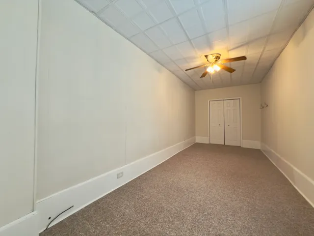 $2,400 | 717 Warner Avenue, Lemont, IL 60439