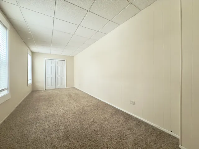 $2,400 | 717 Warner Avenue, Lemont, IL 60439