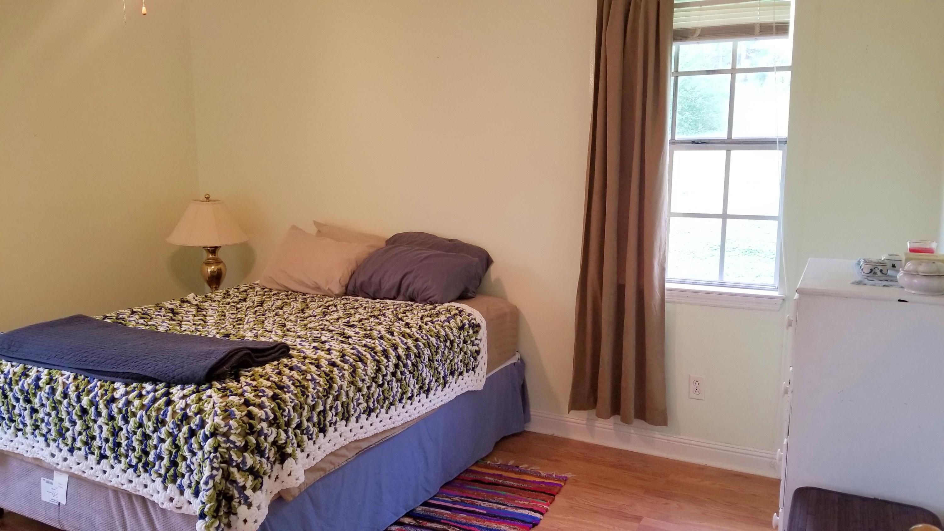401 Gold Road Jasper, TN 37347 - Photo 8 of 11 Master Bedroom 401 Gold Rd