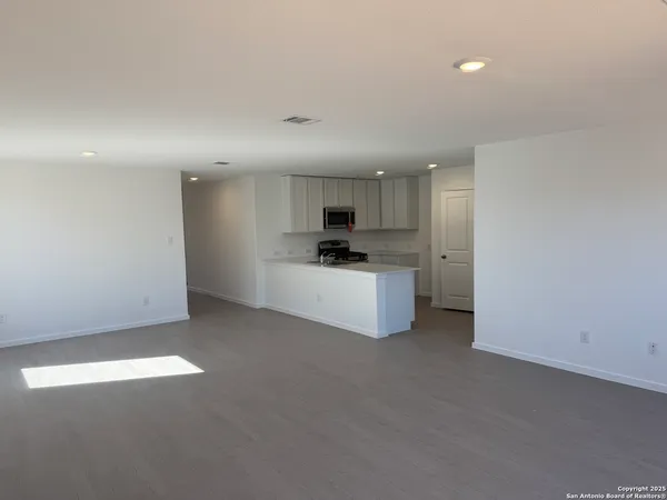 $1,775 | 9161 Luciano Place, Seguin, TX 78155