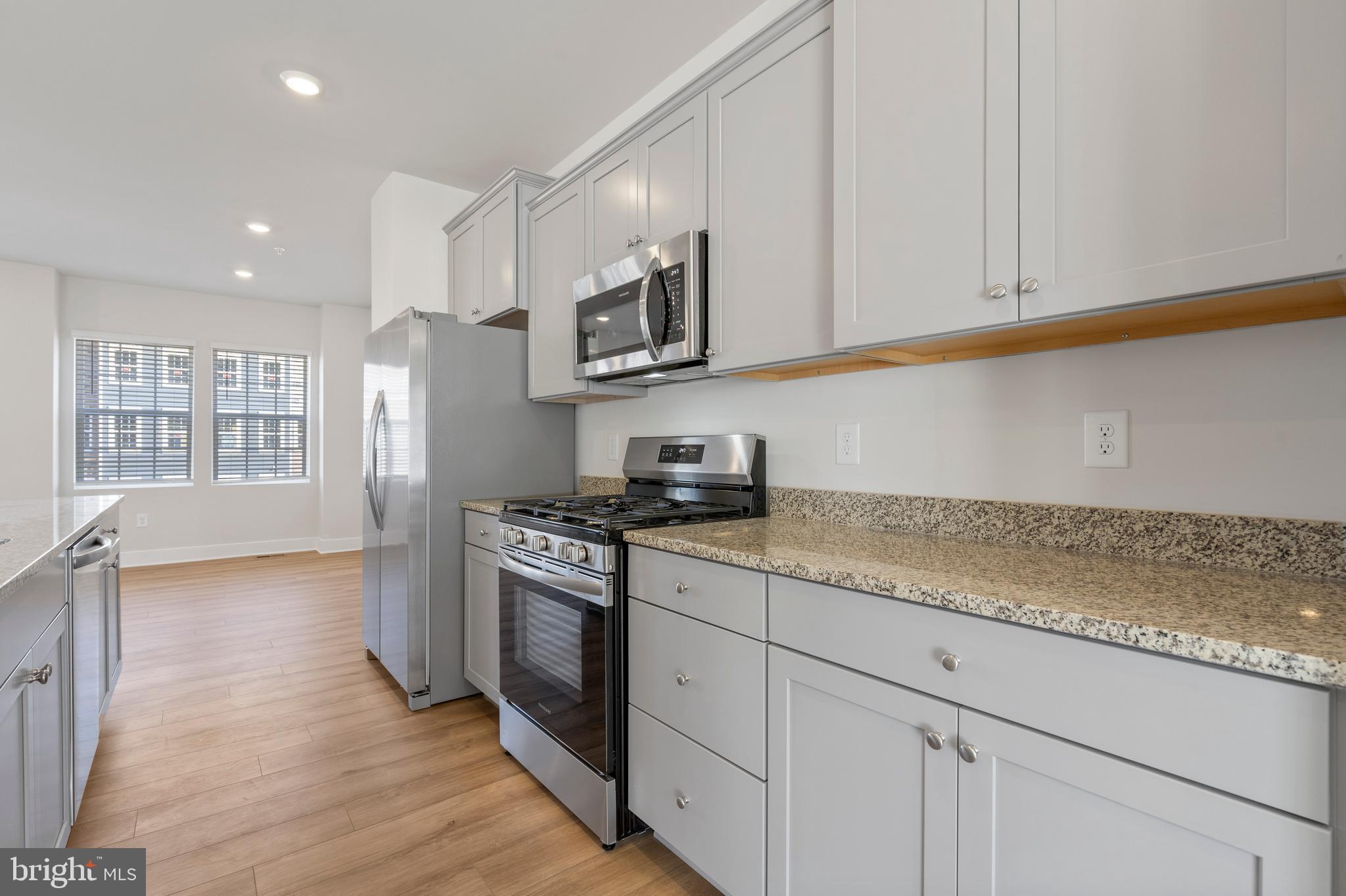 1822 Parham Way Baltimore, MD 21244 - Photo 18 of 38