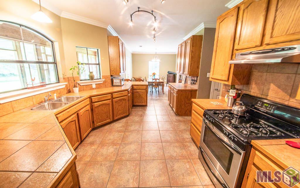 27815 Red Oak Road Livingston, LA 70754 - Photo 12 of 46 Gallery Image 12