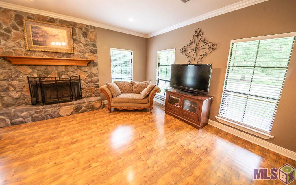 27815 Red Oak Road Livingston, LA 70754 - Photo 5 of 46 Gallery Image 5