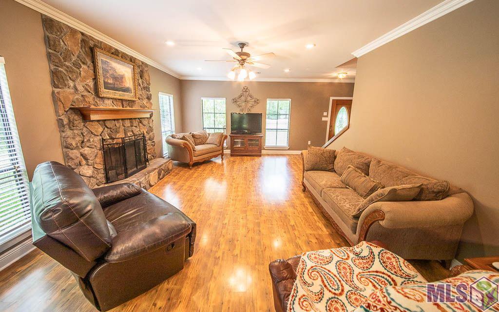 27815 Red Oak Road Livingston, LA 70754 - Photo 6 of 46 Gallery Image 6