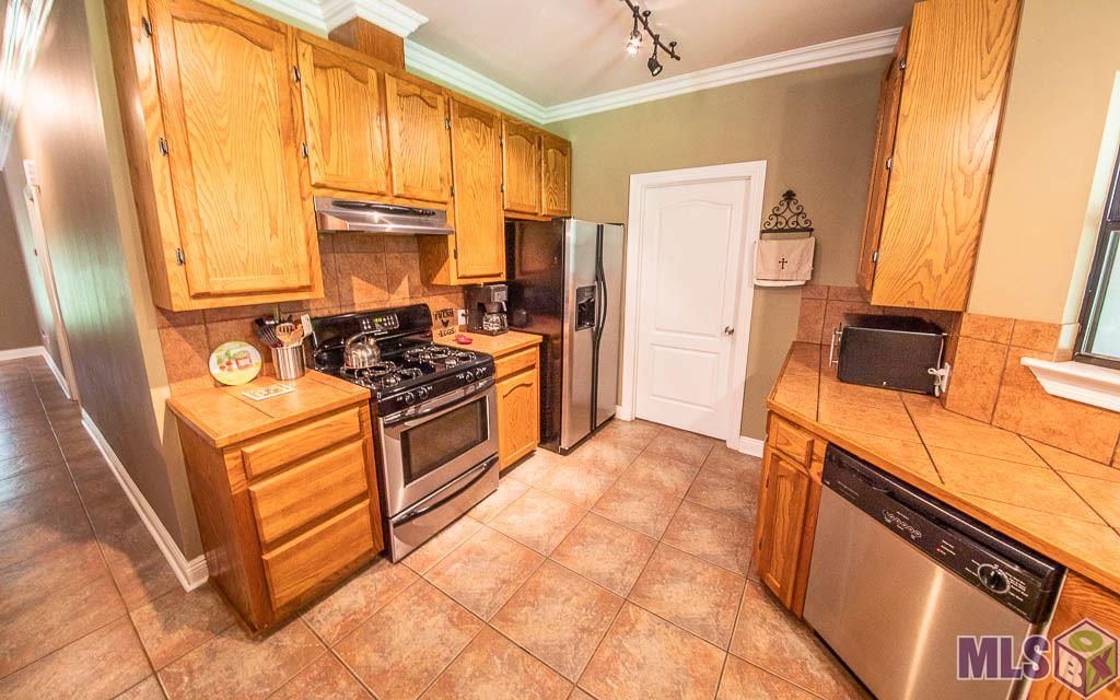 27815 Red Oak Road Livingston, LA 70754 - Photo 10 of 46 Gallery Image 10