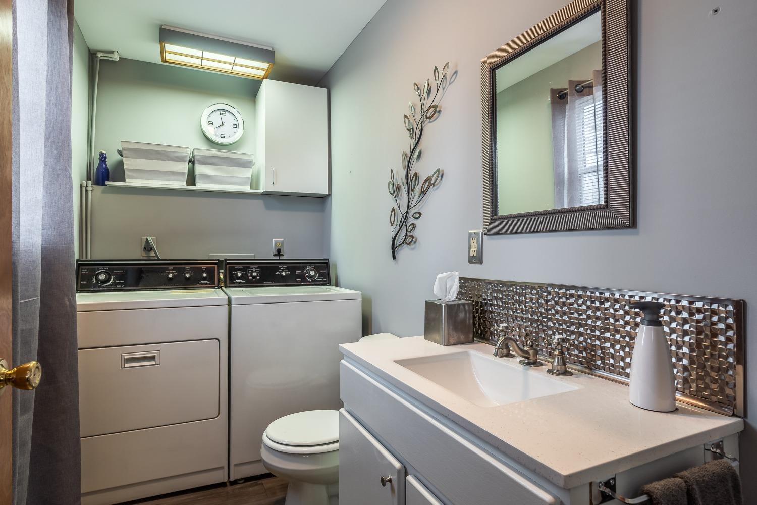 1025 Hamilton New London Road Hamilton, OH 45013 - Photo 33 of 39 Gallery Image 33