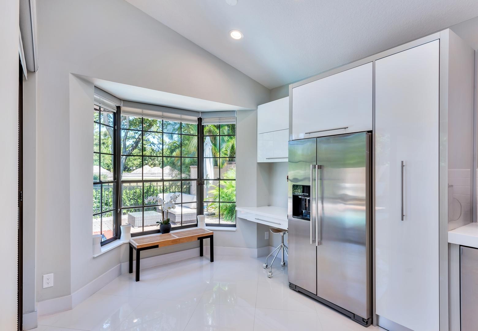 5900 Northwest 21st Avenue Boca Raton, FL 33496 - Photo 29 of 37 eat in area