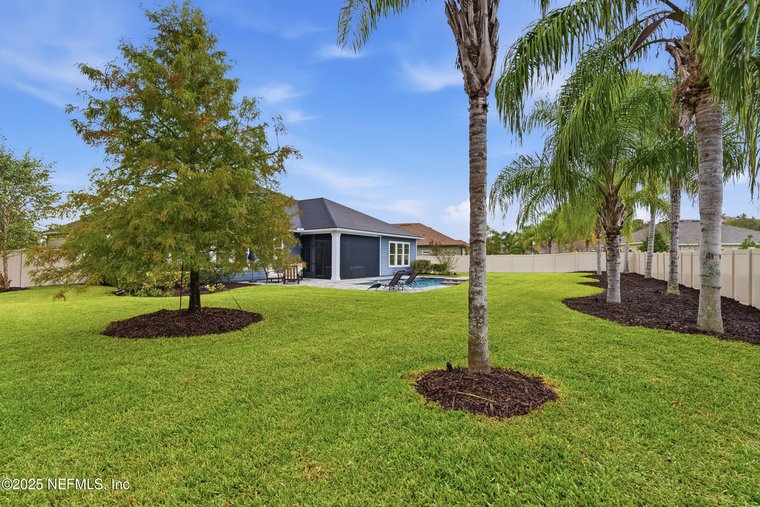 375 Kirkside Avenue St. Augustine, FL 32095 - Photo 30 of 49 a front view of a house with a yard