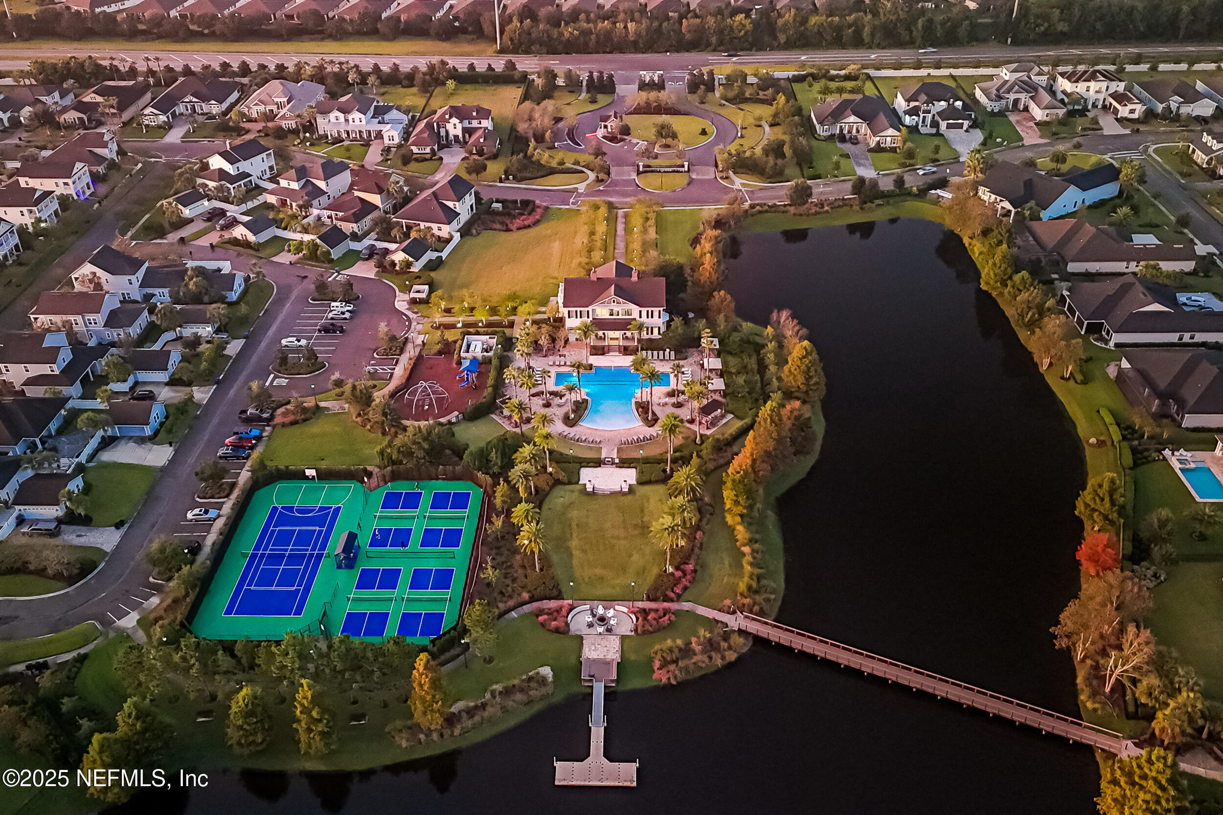 375 Kirkside Avenue St. Augustine, FL 32095 - Photo 34 of 49 an aerial view of a highlighted house