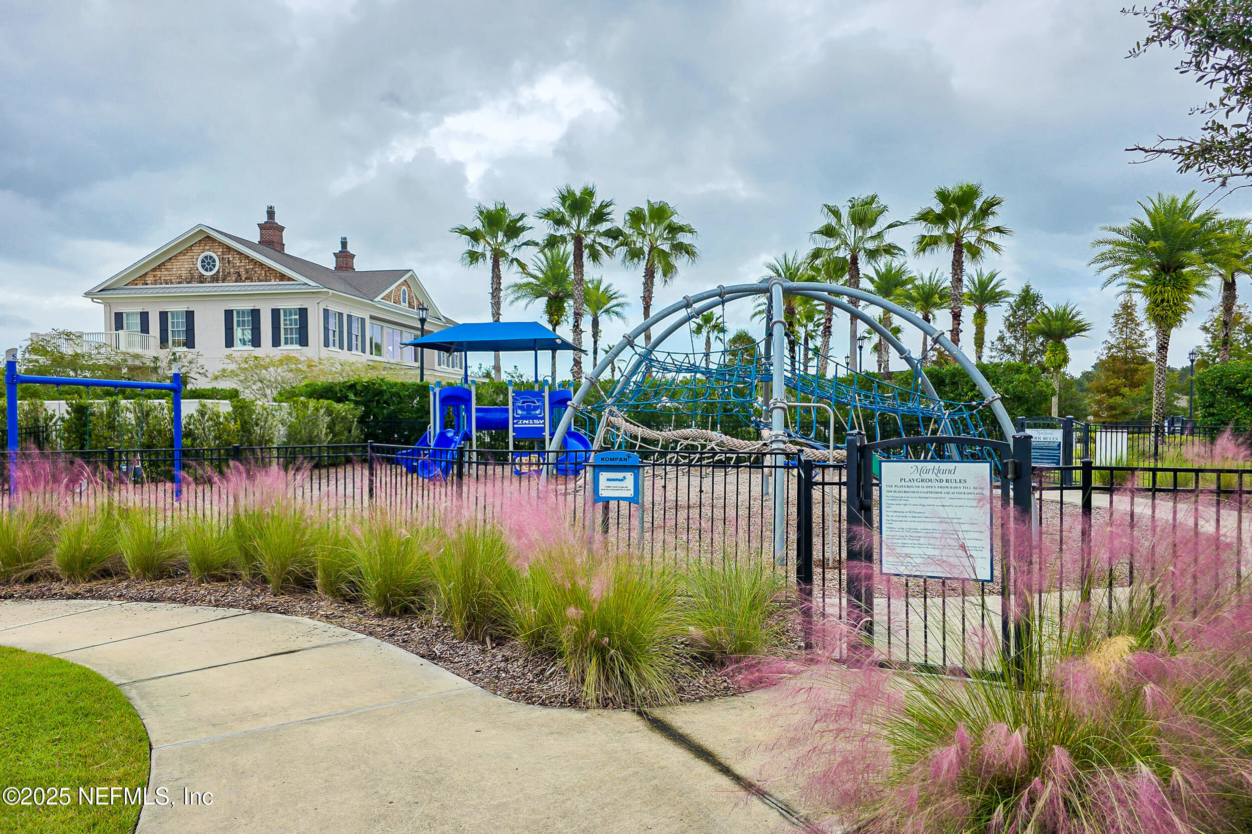 375 Kirkside Avenue St. Augustine, FL 32095 - Photo 42 of 49 a front view of a house with a garden