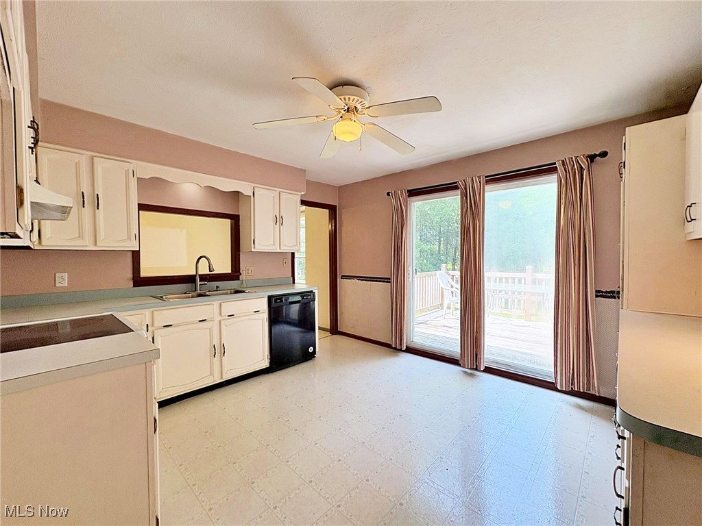 10511 Darrow Road Vermilion, OH 44089 - Photo 13 of 43