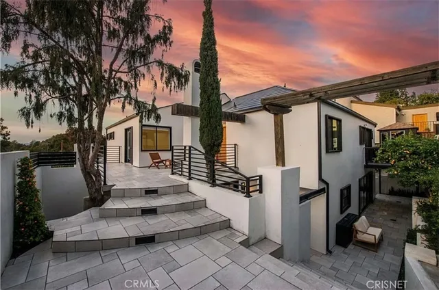 $3,400,000 | 2650 Lisco Place, Los Angeles, CA 90046