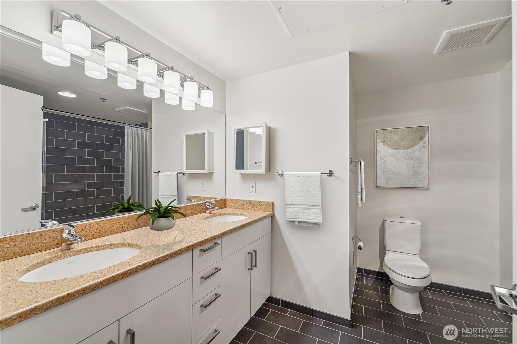 2720 3rd Avenue, Unit 314 Seattle, WA 98121 - Photo 16 of 28