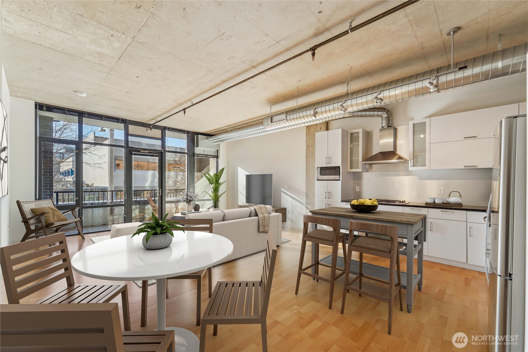 2720 3rd Avenue, Unit 314 Seattle, WA 98121 - Photo 2 of 28