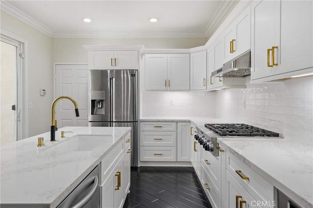 5 Azara Lane Ladera Ranch, CA 92694 - Photo 11 of 30
