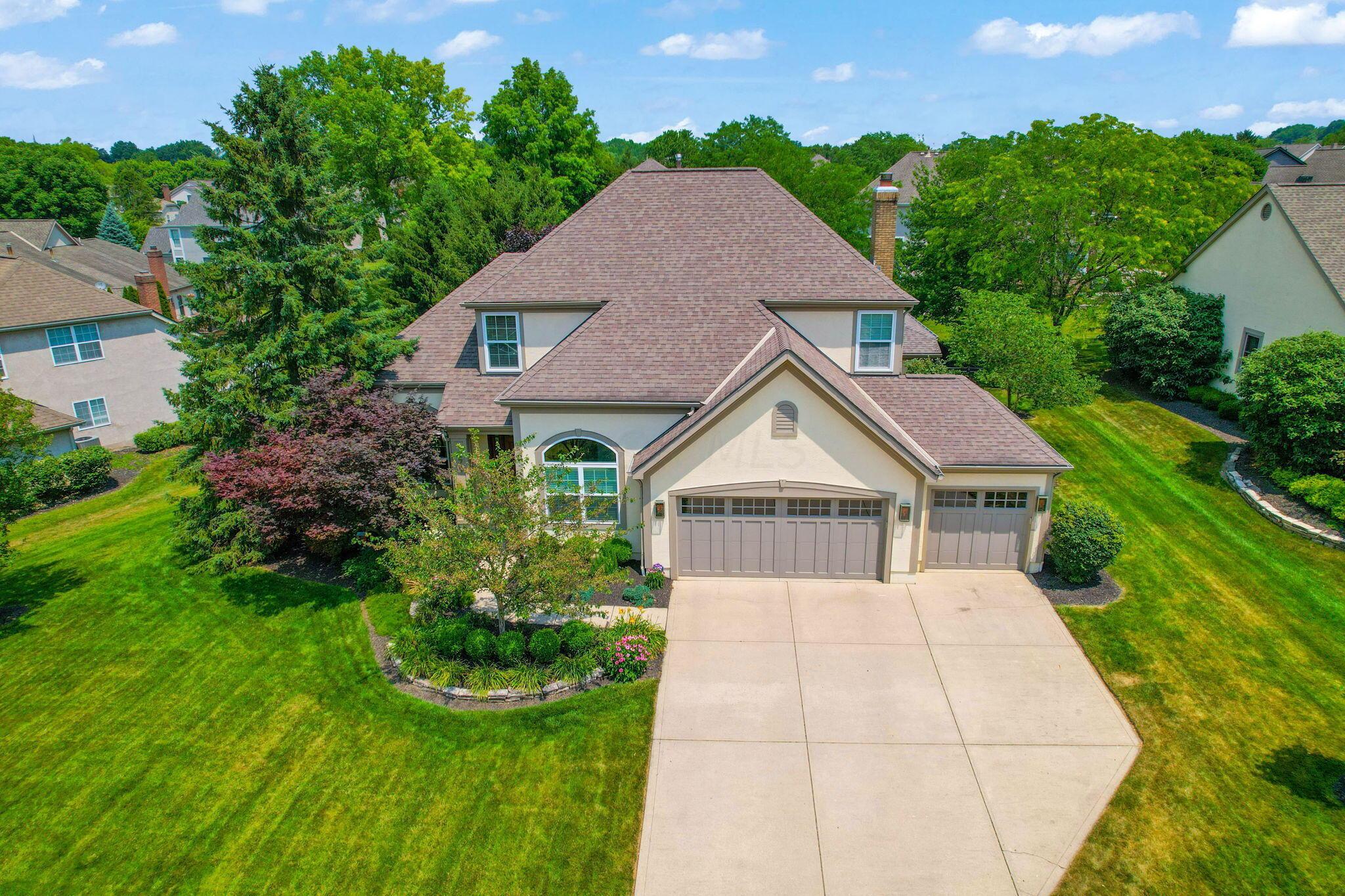 971 Ridge Crest Drive Columbus, OH 43230 - Photo 28 of 33 3-web-or-mls-DJI_0252