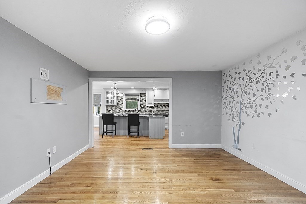 124 Catamount Road Tewksbury, MA 01876 - Photo 20 of 42 Gallery Image 20