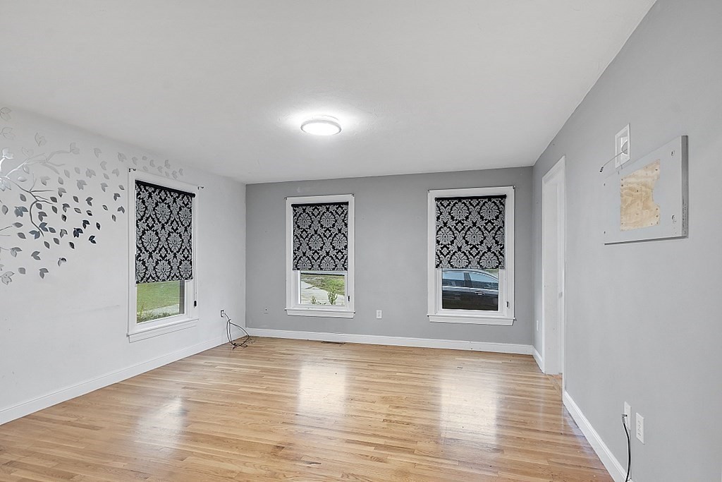 124 Catamount Road Tewksbury, MA 01876 - Photo 21 of 42 Gallery Image 21