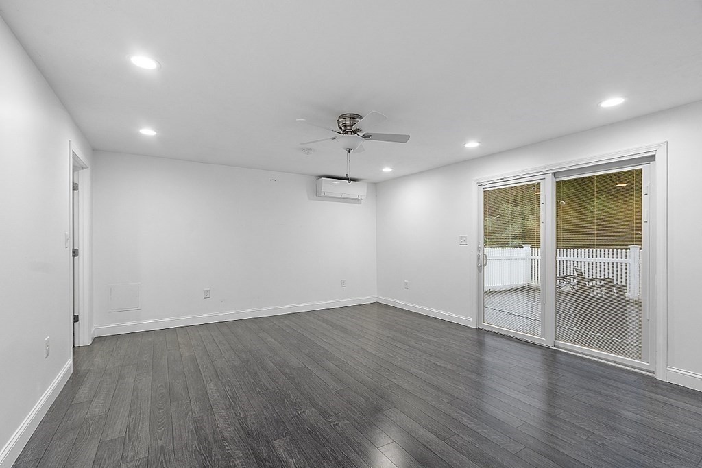 124 Catamount Road Tewksbury, MA 01876 - Photo 32 of 42 Gallery Image 32