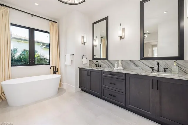 $3,295,000 | 16775 Cabreo Drive, Naples, FL 34110