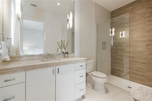 $3,295,000 | 16775 Cabreo Drive, Naples, FL 34110