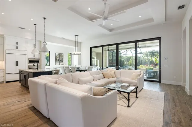 $3,295,000 | 16775 Cabreo Drive, Naples, FL 34110