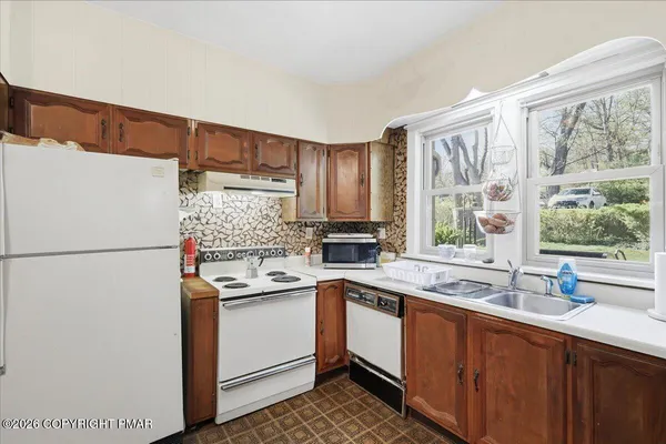 $425,000 | 722 Scott Street, Stroudsburg, PA 18360
