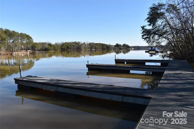 a view of a lake with houses
