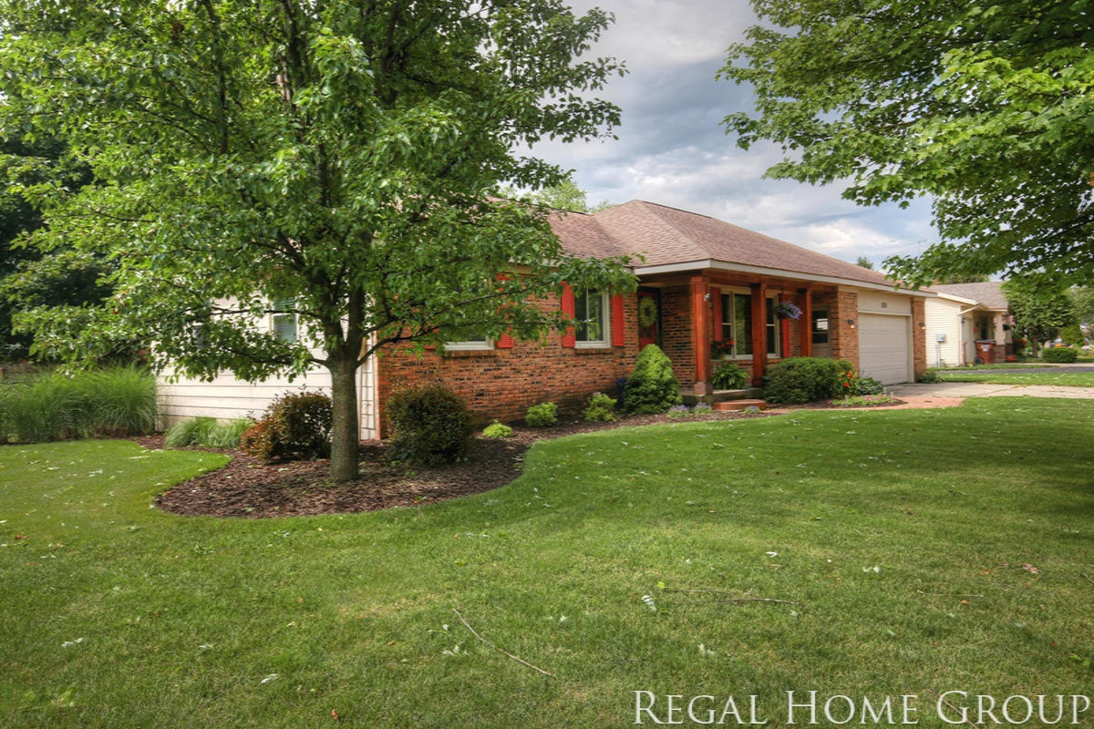 878 Rushmore Street Jenison, MI 49428 - Photo 3 of 37 IMG_4002