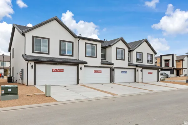 $344,990 | 2788 East Rushpink Lane, Unit 2425, Washington, UT 84780