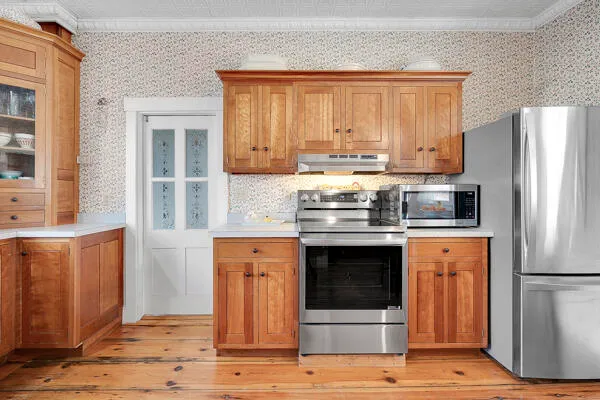 $599,000 | 274 Front Street, Richmond, ME 04357