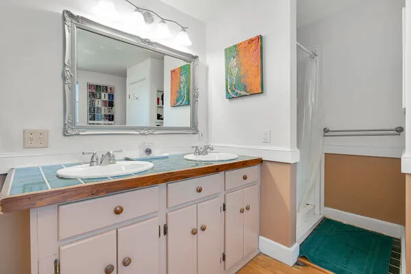 $599,000 | 274 Front Street, Richmond, ME 04357