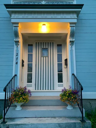 $599,000 | 274 Front Street, Richmond, ME 04357