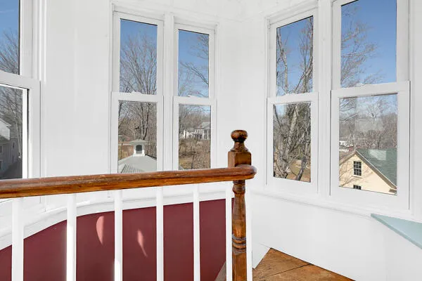 $599,000 | 274 Front Street, Richmond, ME 04357