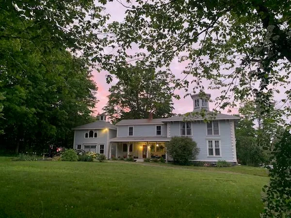 $599,000 | 274 Front Street, Richmond, ME 04357