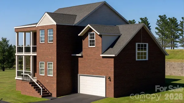 $584,900 | 753 Chatsworth Circle, Lenoir, NC 28645