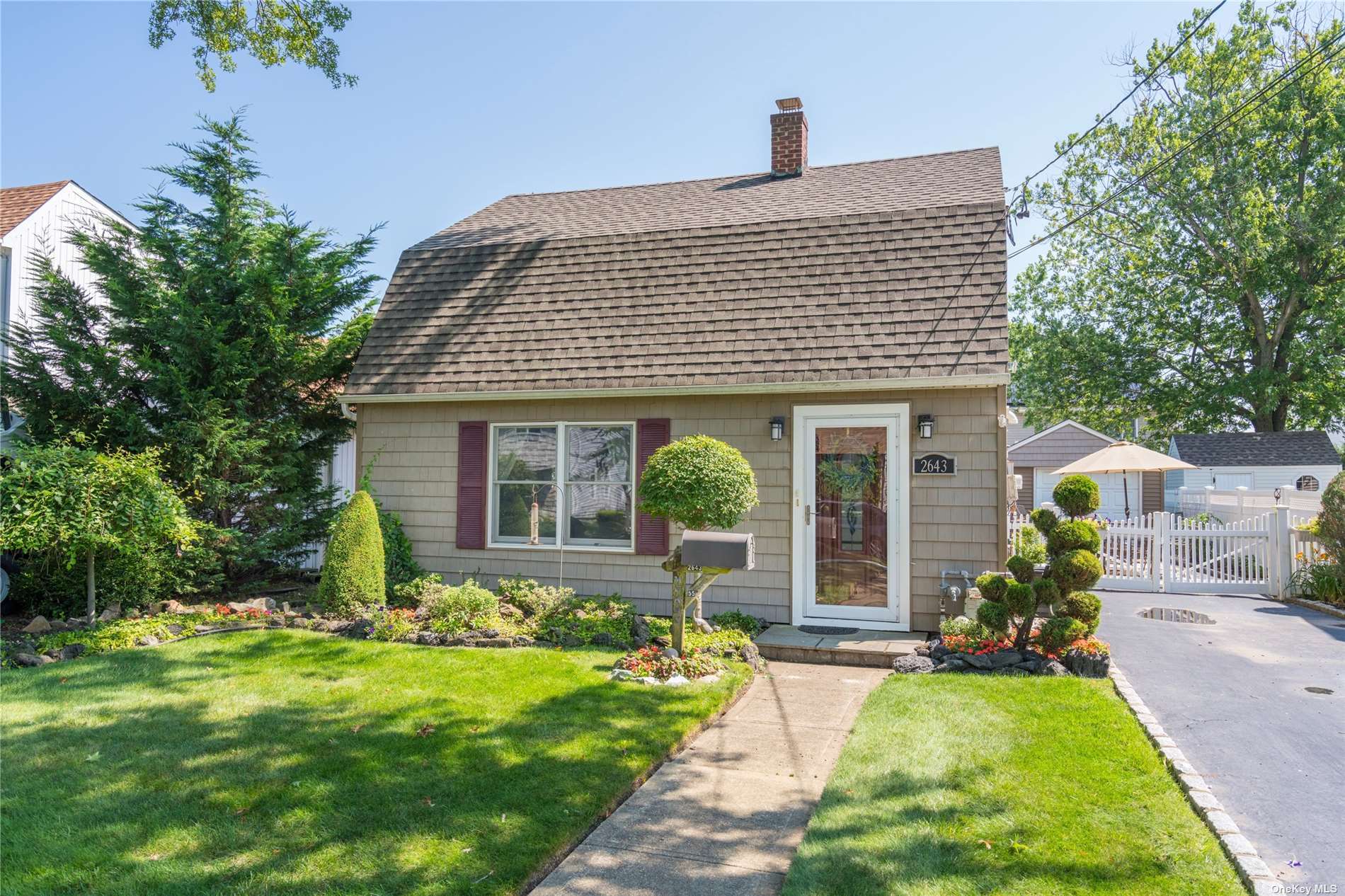 2643 Riverside Avenue Merrick, NY 11566 - Photo 1 of 1 Gallery Image 1