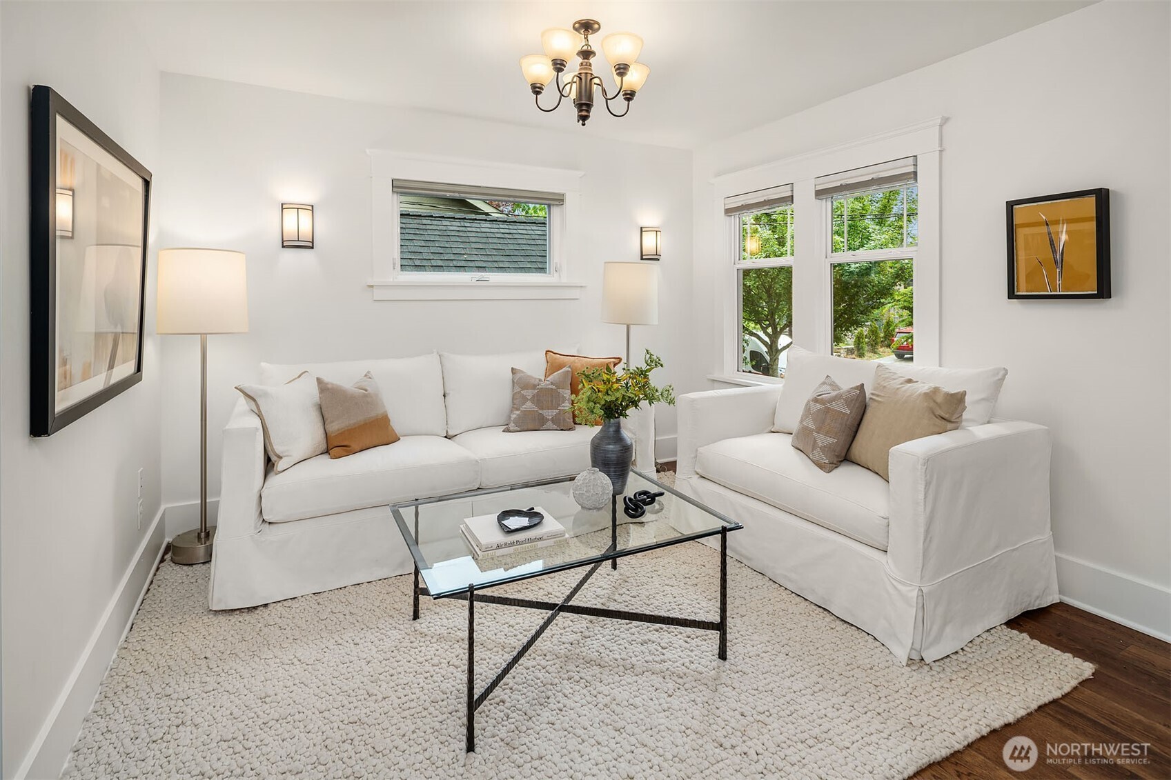 519 27th Avenue Seattle, WA 98122 - Photo 3 of 38 a living room with furniture and a large window