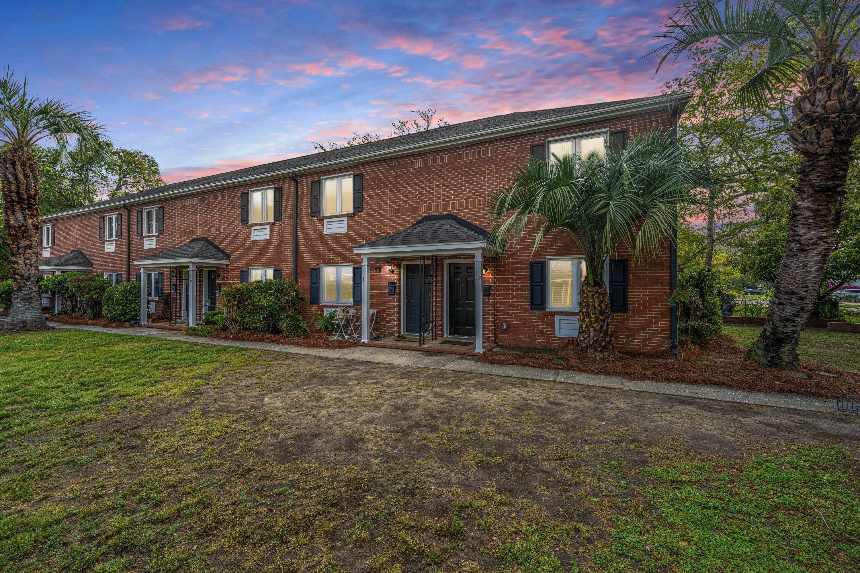 21 Hester Street, Unit 12 Charleston, SC 29403 - Photo 2 of 41 21HesterStUnit12_001