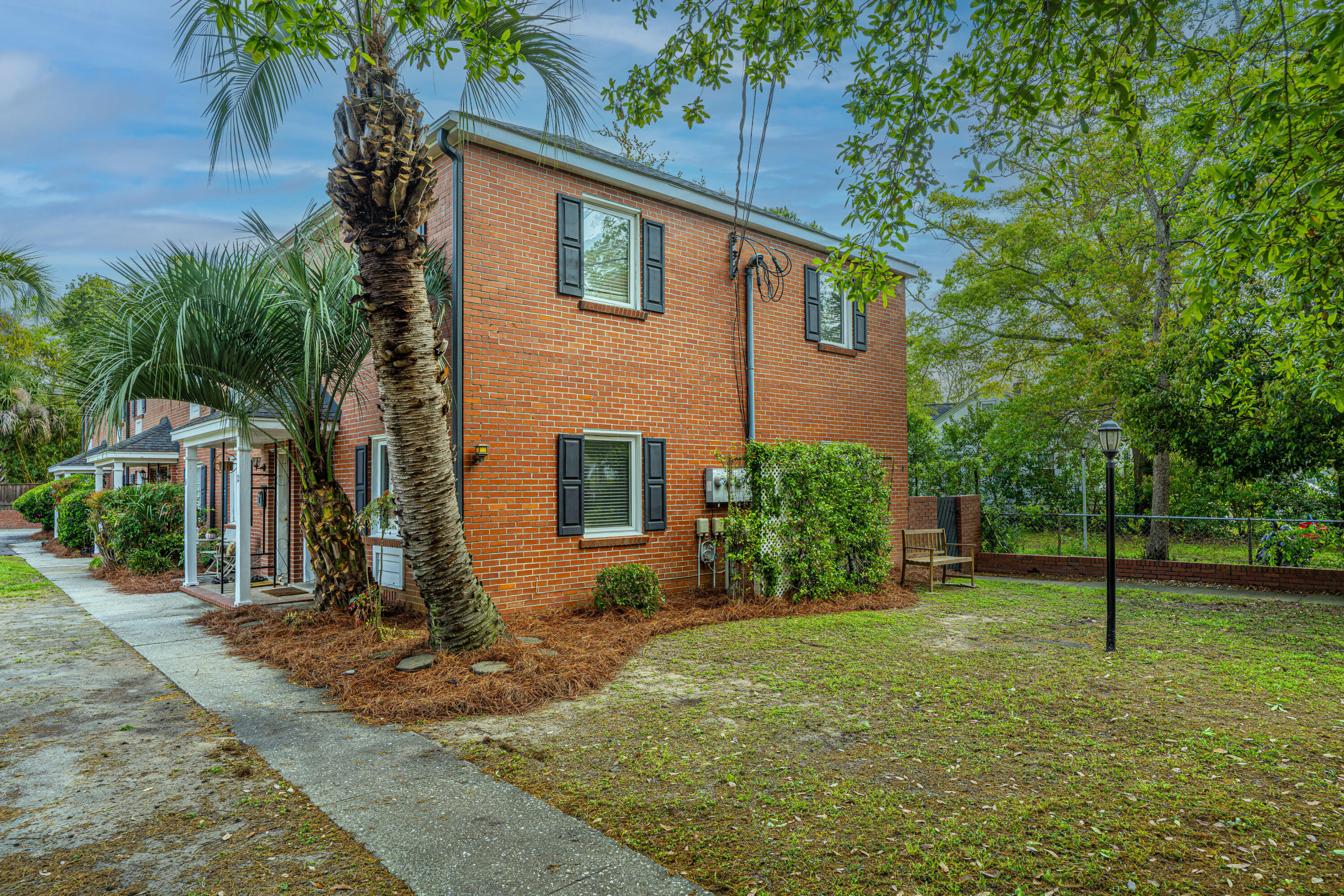 21 Hester Street, Unit 12 Charleston, SC 29403 - Photo 8 of 41 21HesterStUnit12_007