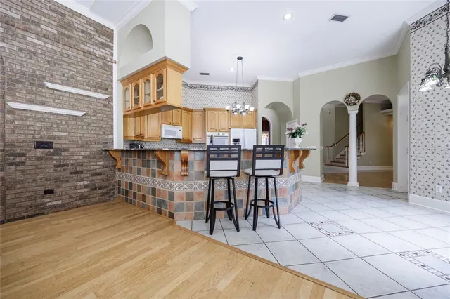 $4,800 | 7513 Southwest 35th Way, Gainesville, FL 32608