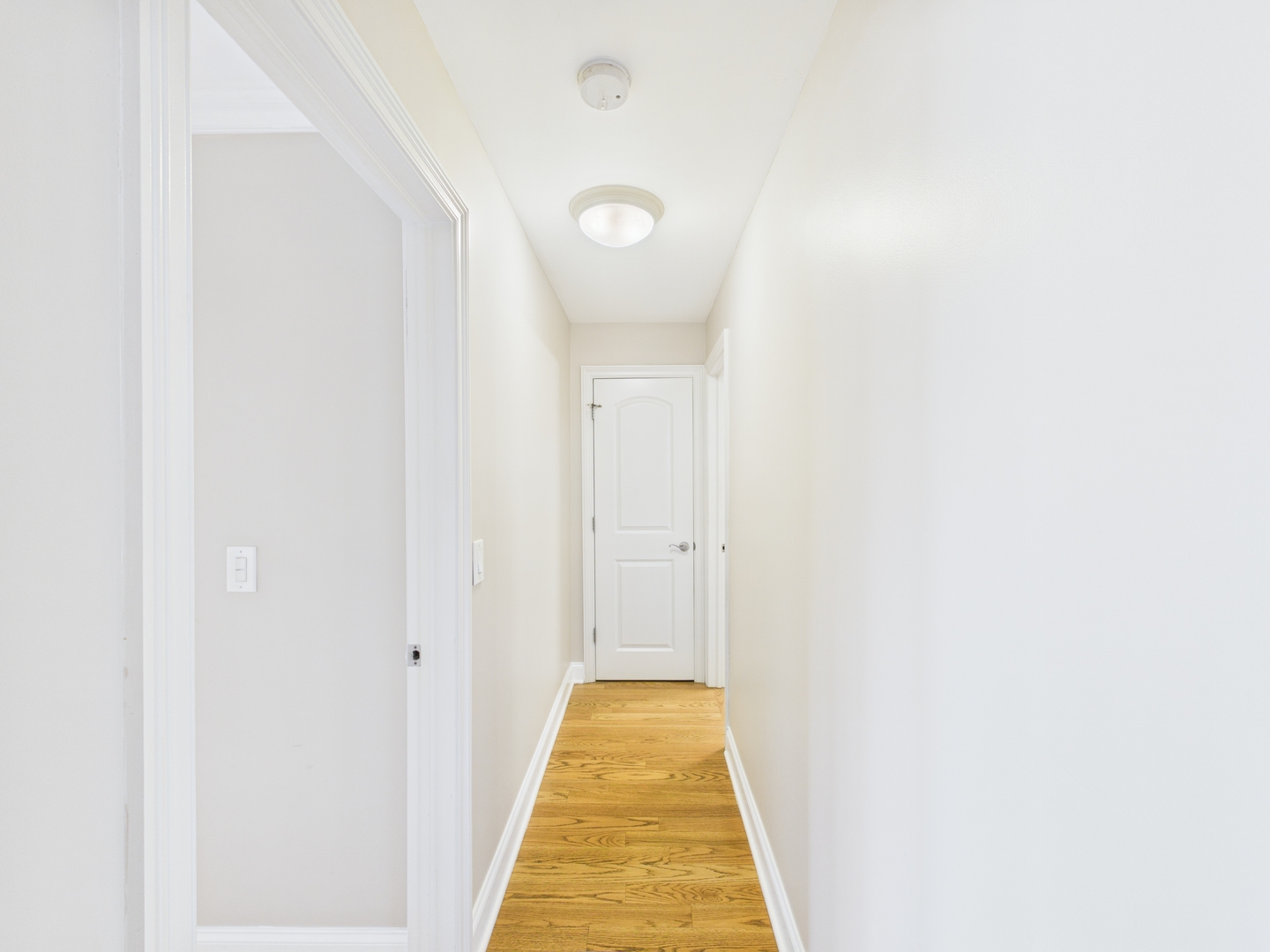 2210 South Goebbert Road, Unit 226 Arlington Heights, IL 60005 - Photo 20 of 49 Gallery Image 20