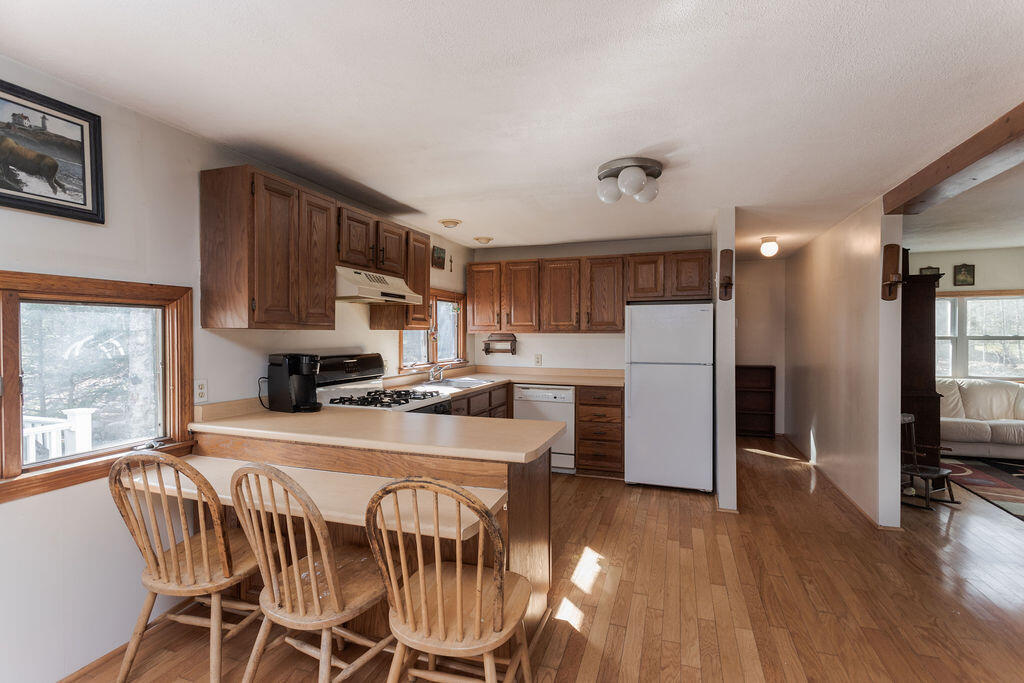 17 Horn Road York, ME 03909 - Photo 6 of 42 17 Horn Rd, York
