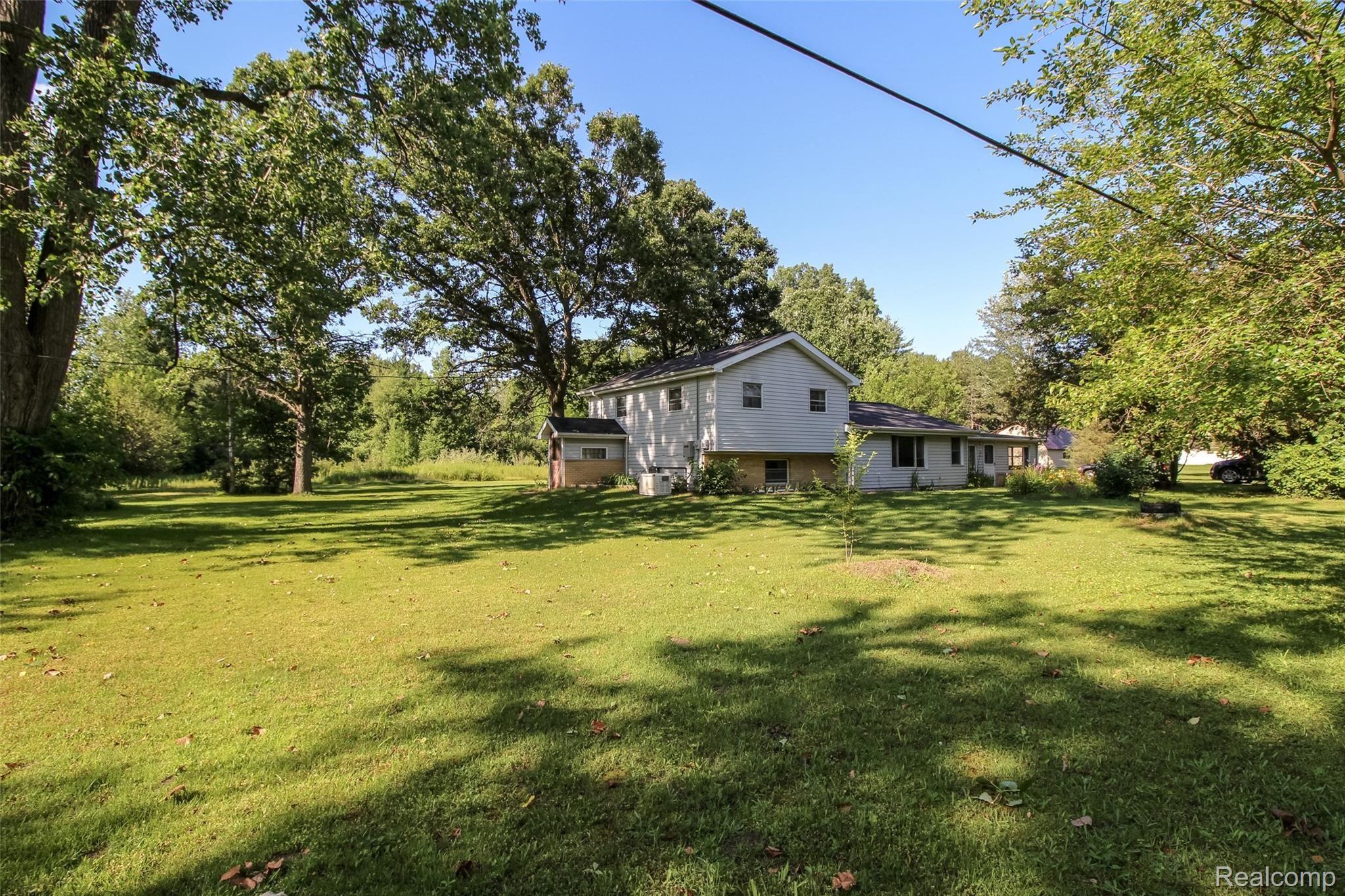7295 Busch Road Birch Run, MI 48415 - Photo 23 of 33 Copy of 27.JPG