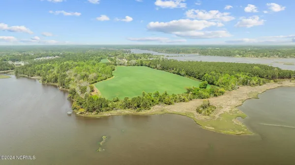 $3,975,000 | 517 Queens Creek Road, Hubert, NC 28539