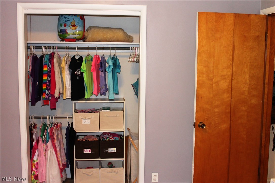 278 Winchester Road Akron, OH 44333 - Photo 23 of 35 Gallery Image 23