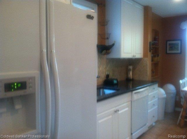 910 Washington Road Grosse Pointe, MI 48230 - Photo 7 of 19 11.JPG