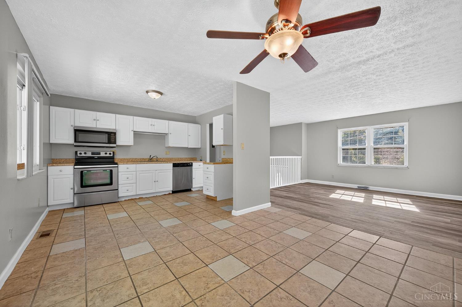 5468 Rapid Run Road Cincinnati, OH 45238 - Photo 14 of 44