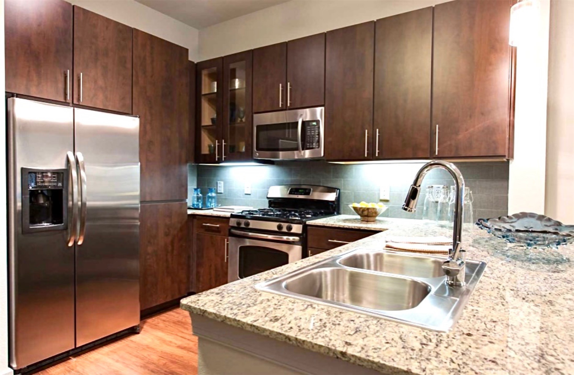 2525 McCue Road, Unit 443 Houston, TX 77056 - Photo 2 of 23
