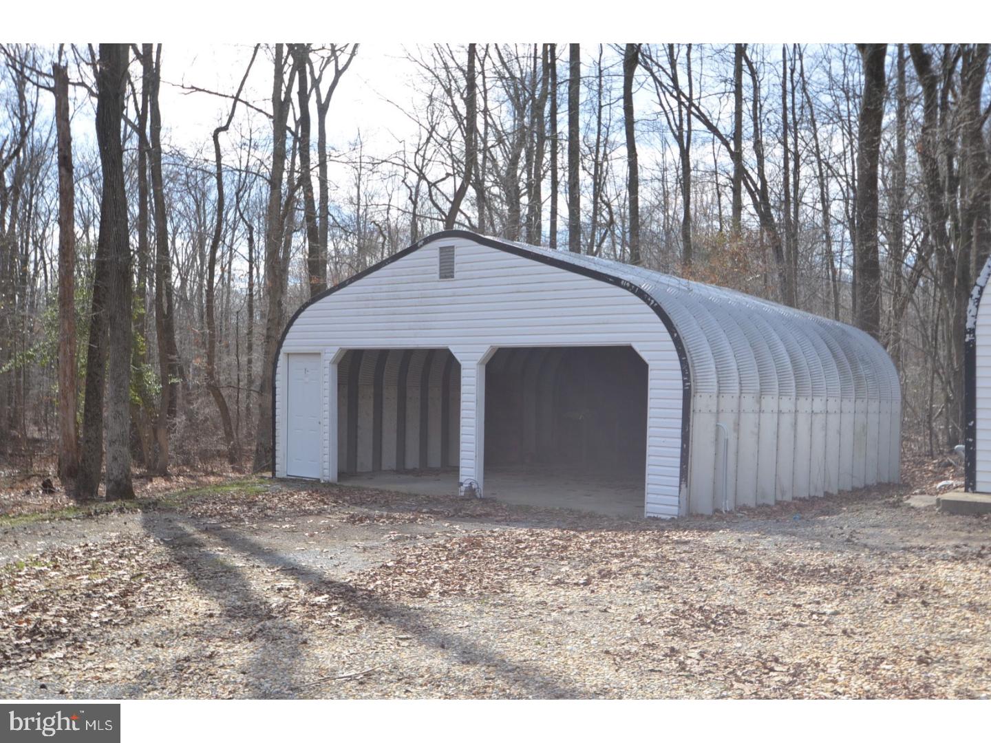 1172 Dexter Corner Road Townsend, DE 19734 - Photo 22 of 22 Garage
